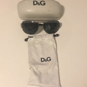 Unisex D&G Sunglasses with silver rim & Black lens